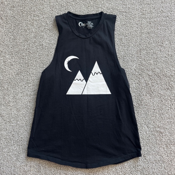 Zyia Black Kettle Moon Tank, EUC, L, Sleeveless - Picture 1 of 9